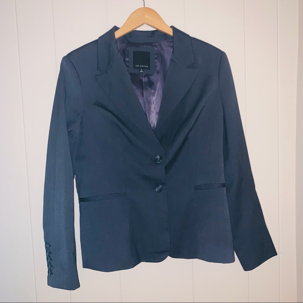 The limited grey blazer